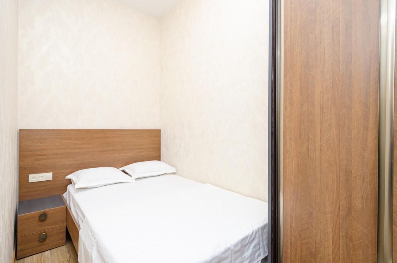 15. Double Room Apartaments With Fresh Style Yerevan Exterior photo